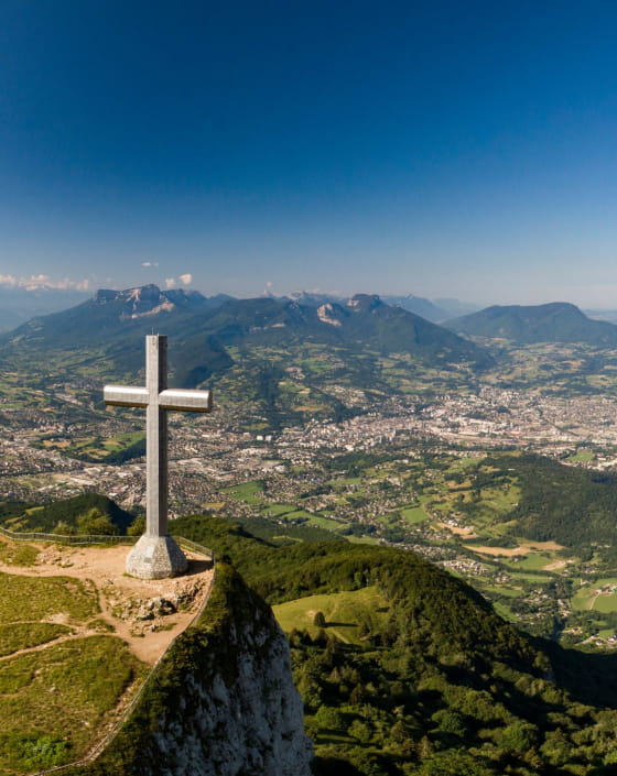 Panorama depuis la Croix du Nivolet