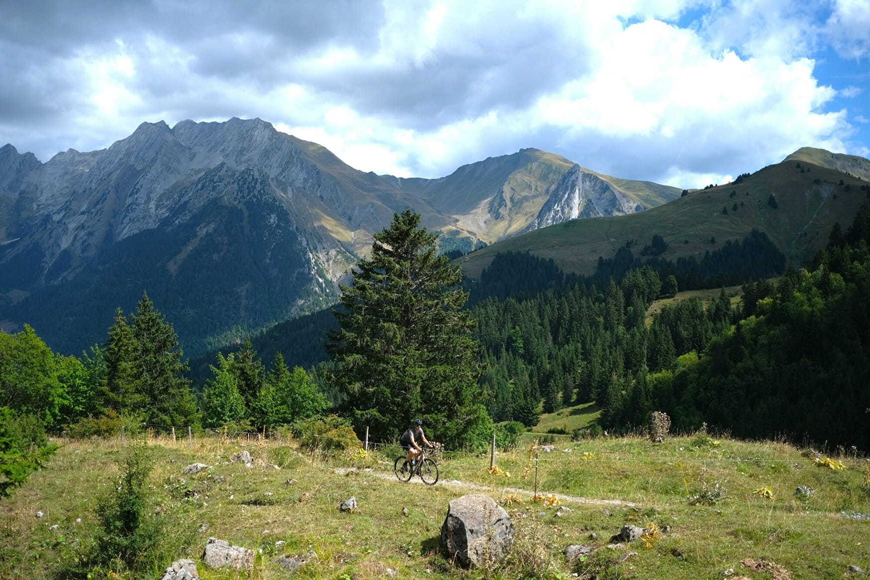 Tour Gravel Tournette Itin Raire Cyclo Savoie Mont Blanc Savoie Et