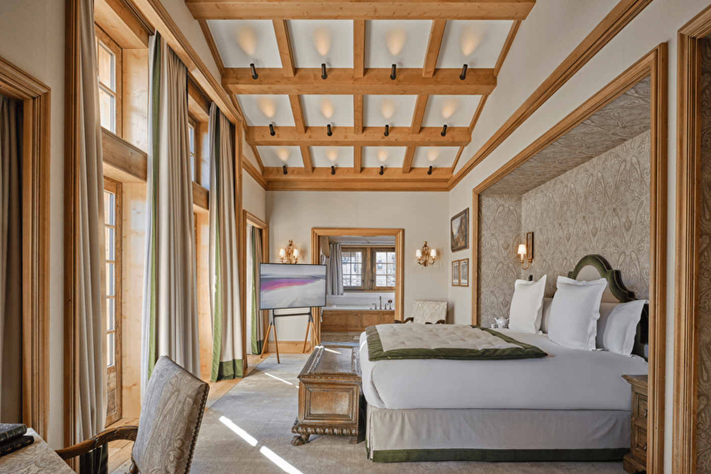 Les Chalets des Airelles, Luxury hotel